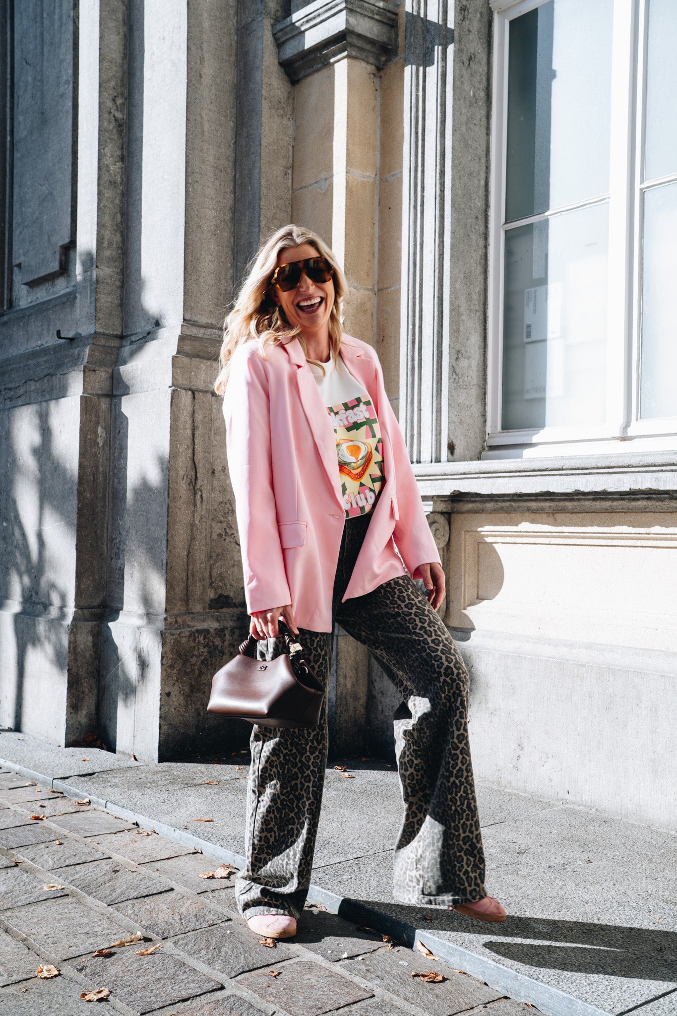 PINK OVERSIZED BLAZER